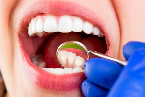 Warning Signs You May Need Periodontics